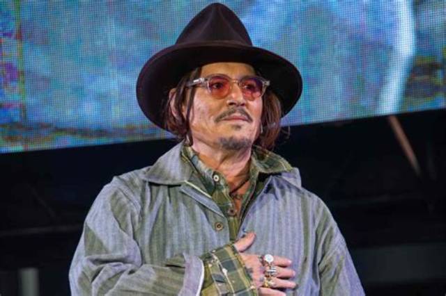 Fans Believe Johnny Depp Made a 'Pirates of the Caribbean' Joke During Amber Heard Testimony