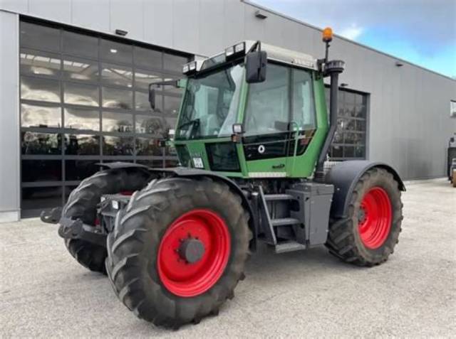 Fendt Xylon 524 Price, Specs, Features 2022