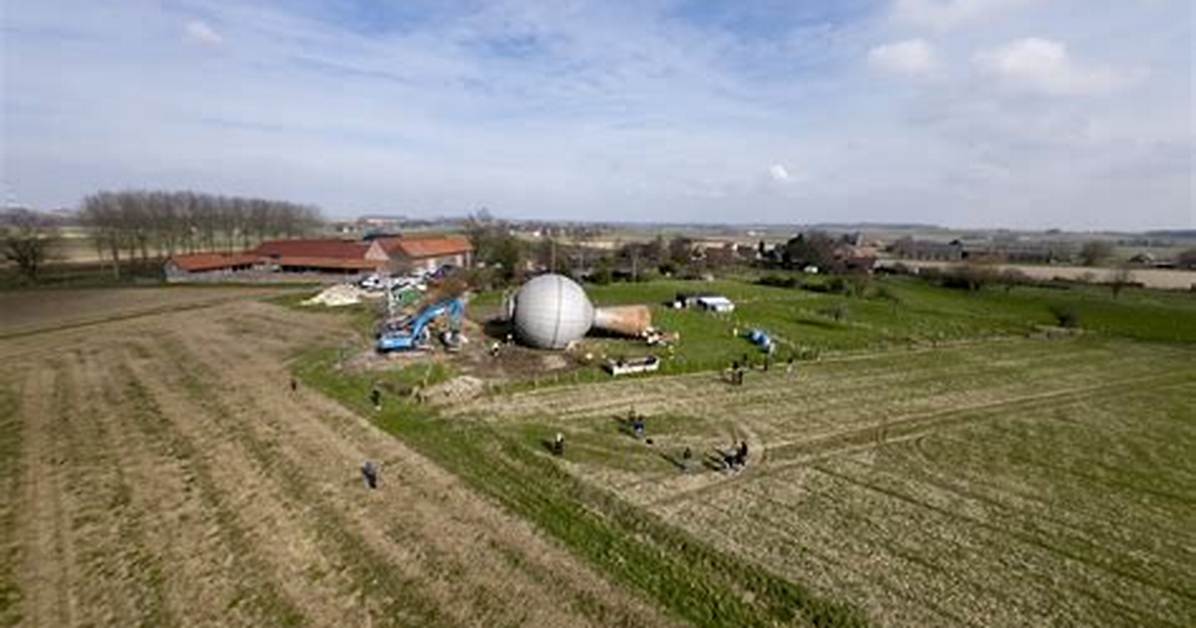 Ferme Du Ch%C3%A2Teau Chevigny Quels Fruits Ou 300. Jpg