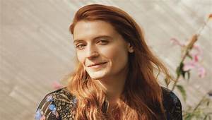 Florence Welch Cancels Uk Tour After Breaking Foot on Stage | Florence + the Machine