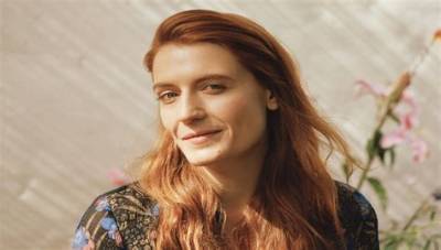 Florence Welch Cancels Uk Tour After Breaking Foot on Stage | Florence + the Machine