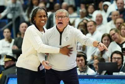 Geno Auriemma