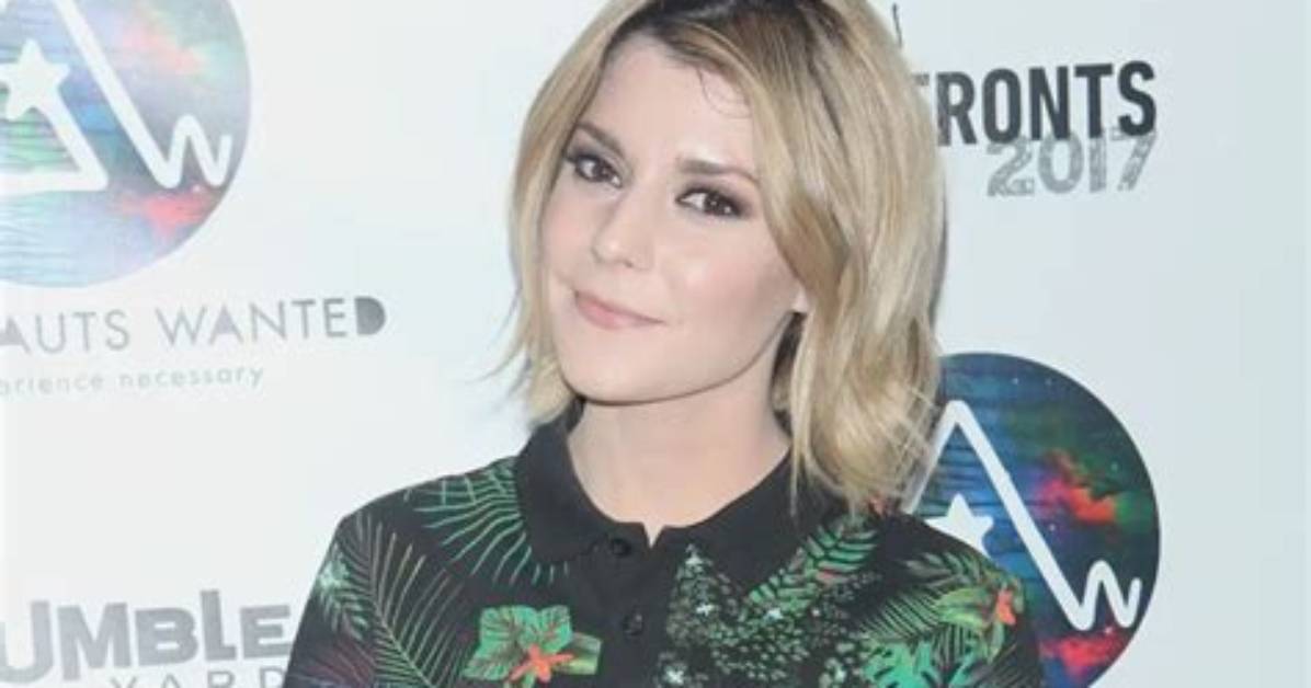 Grace Helbig’s Net Worth, Age, Height, Weight, Boyfriend, Dating, Bio-Wiki