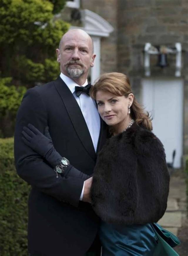 Graham Mctavish Is Married to Wife: Gwen Mctavish. Kids