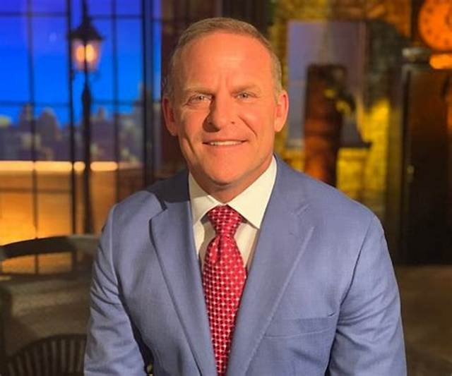 Grant Stinchfield (Newsmax Tv) Wiki, Bio, Age, Wife, Height, Weight, Marriage, Career, Net Worth, Facts