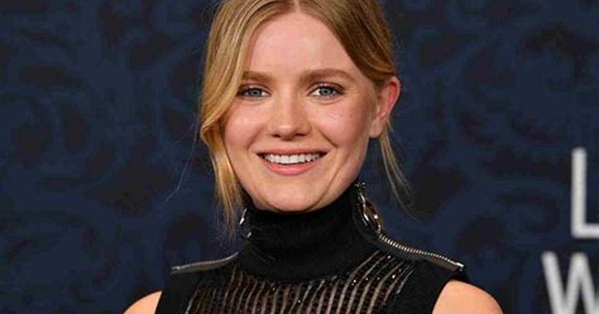 Hadley Robinson Biography: Height, Age, Boyfriend, Net Worth, Movies, Instagram, Parents, Wiki