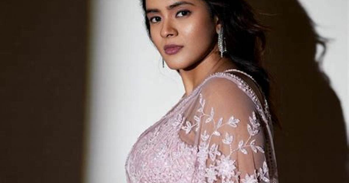 Hebah's Three Rounds in a Pink Saree