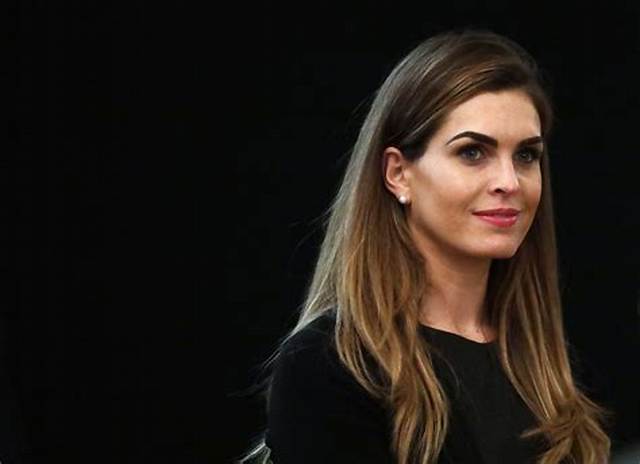 Hope Hicks Height, Weight, Net Worth, Age, Birthday, Wikipedia, Who, Nationality, Biography