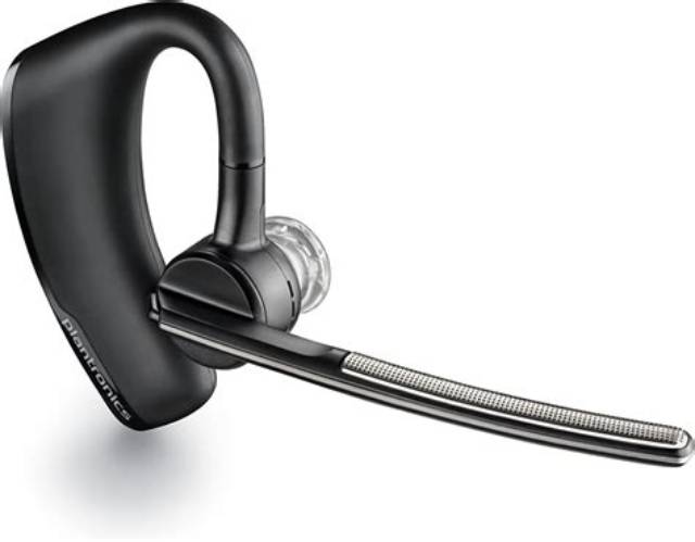 How Do I Use Plantronics Bluetooth Earbuds?