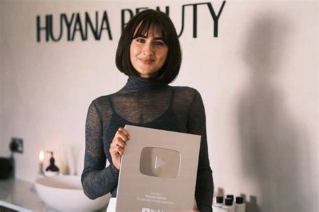 Huyana Beauty Video Statistics