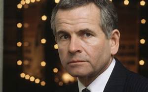 Ian Holm Wiki, Age, Wife, Net Worth, Family, Cause of Death, Spouse, Wife (Sophie De Stempel), Height, Obituary