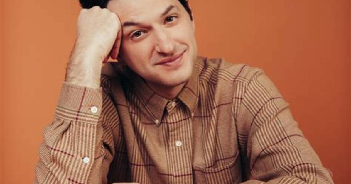 Is Ben Schwartz Gay or Does He Have a Girlfriend? Family and Ethnicity