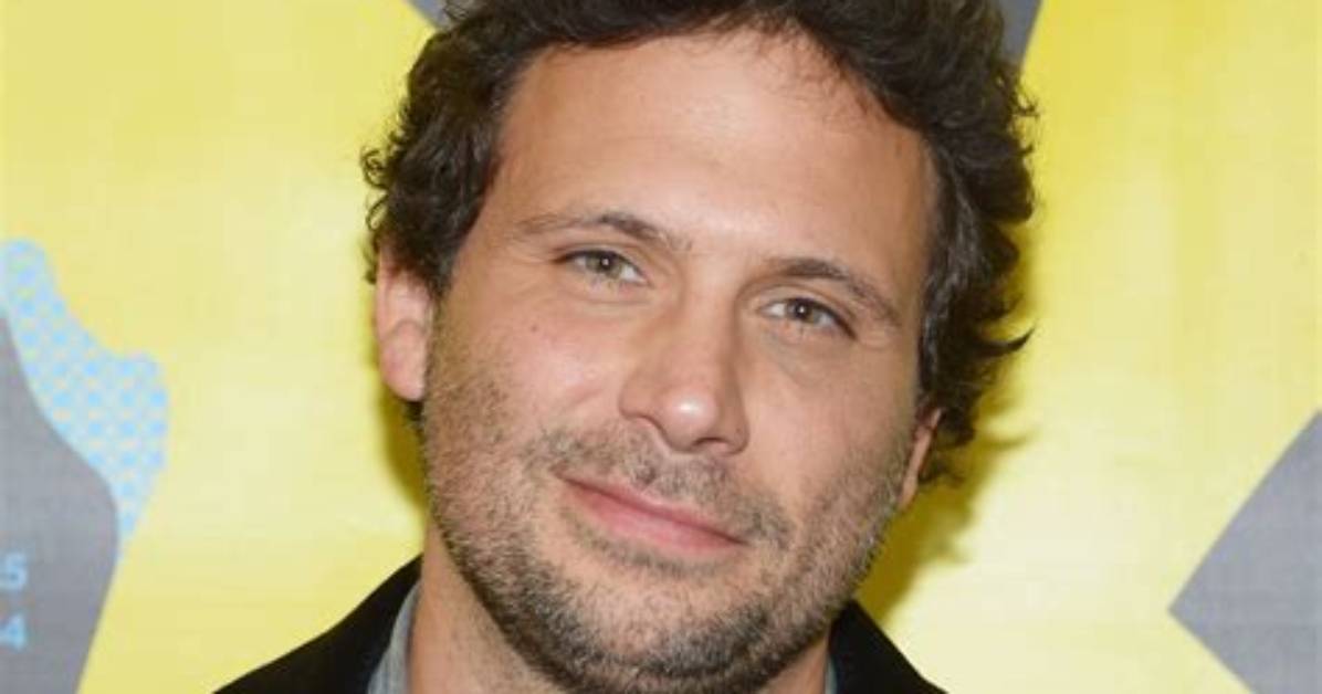 Is Jeremy Sisto Deaf?