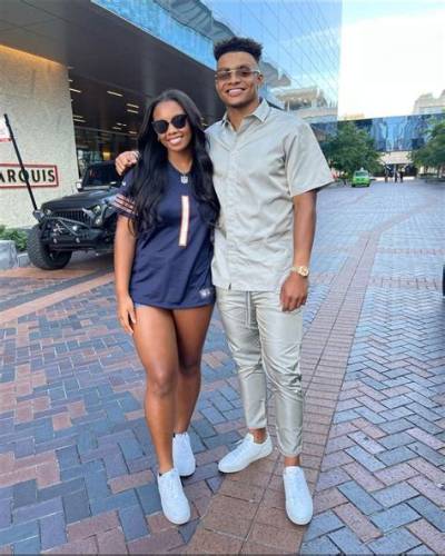 Is Justin Fields Married to Wife? or Dating a Girlfriend? Kids.