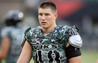 Is Kameron Canaday Married? His Bio, Age, Wife, Salary, Height and Net Worth