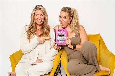 Is Nat Pregnant from Cat and Nat? Meet the Youtuber Duo on Instagram