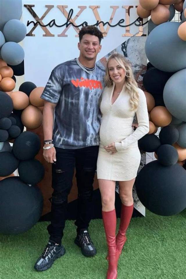 Is Patrick Mahomes Wife Pregnant Again? Who Is Patrick Mahomes?