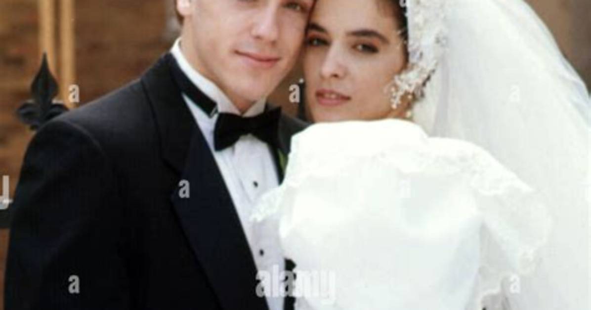 Is Ron Eldard Married to Wife? or Dating a Girlfriend?