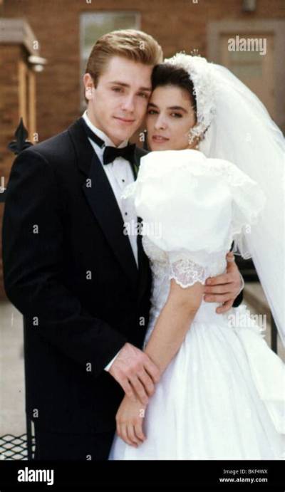 Is Ron Eldard Married to Wife? or Dating a Girlfriend?