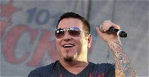 Is Steve Harwell Jewish or Christian: Where Is Smash Mouth Singer from? - News