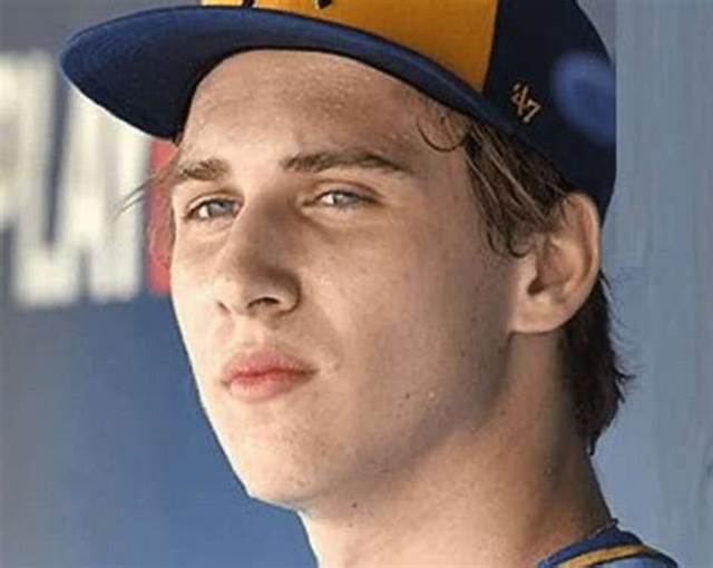 Jaden Gil Agassi Height, Weight, Net Worth, Age, Birthday, Wikipedia, Who, Instagram, Biography