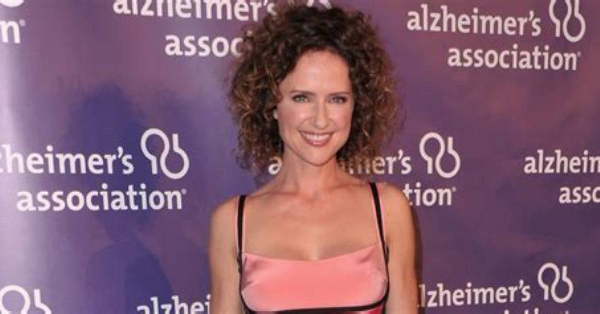 Jean Louisa Kelly Net Worth