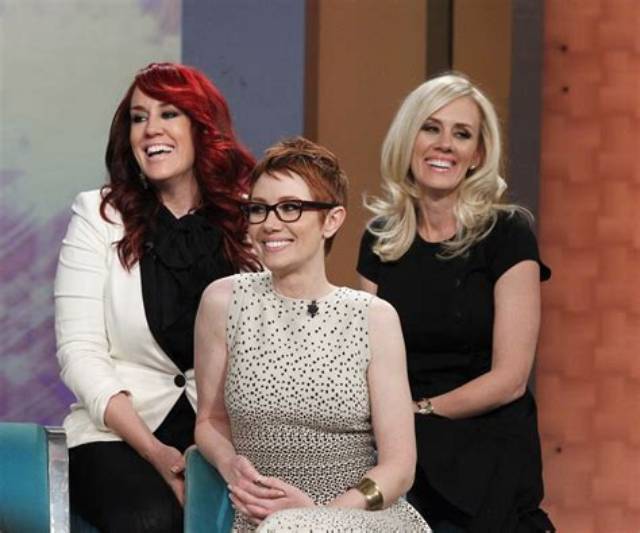 Jenny Mccarthy Niece Olivia and Sister Lynette Mccarthy