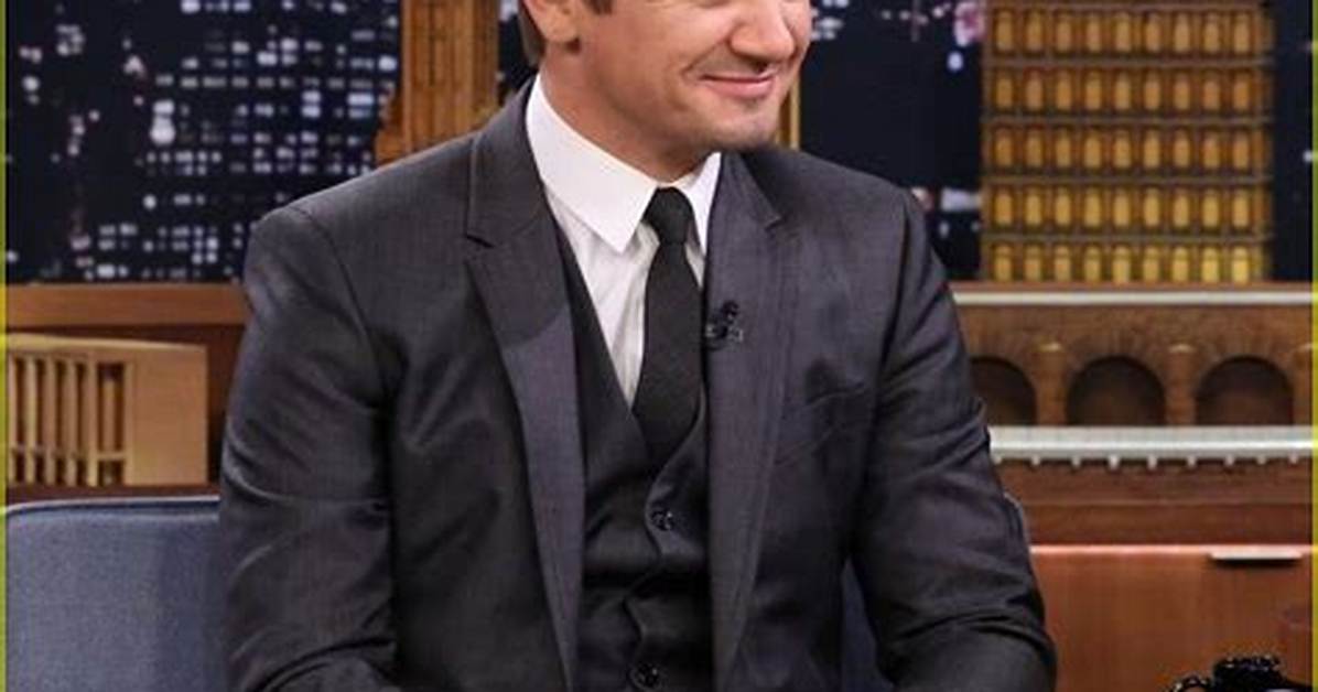 Jeremy Renner Celebrity News and Gossip | Entertainment, Photos and Videos | Just Jared: Celebrity News and Gossip