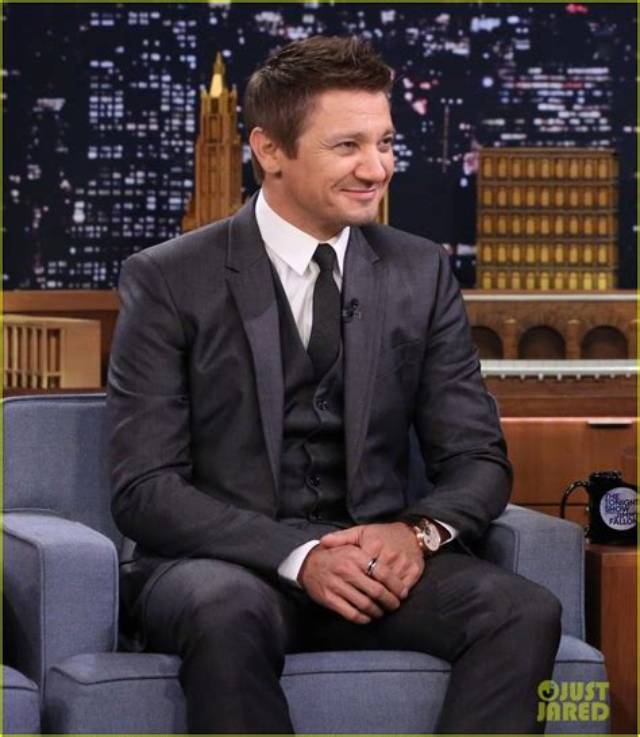 Jeremy Renner Celebrity News and Gossip | Entertainment, Photos and Videos | Just Jared: Celebrity News and Gossip