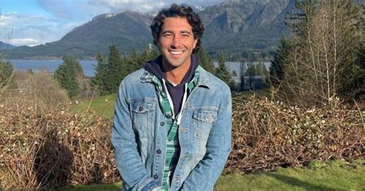 Joey Graziadei Ethnicity, What Is Joey Graziadei's Ethnicity? - Sarkariresult