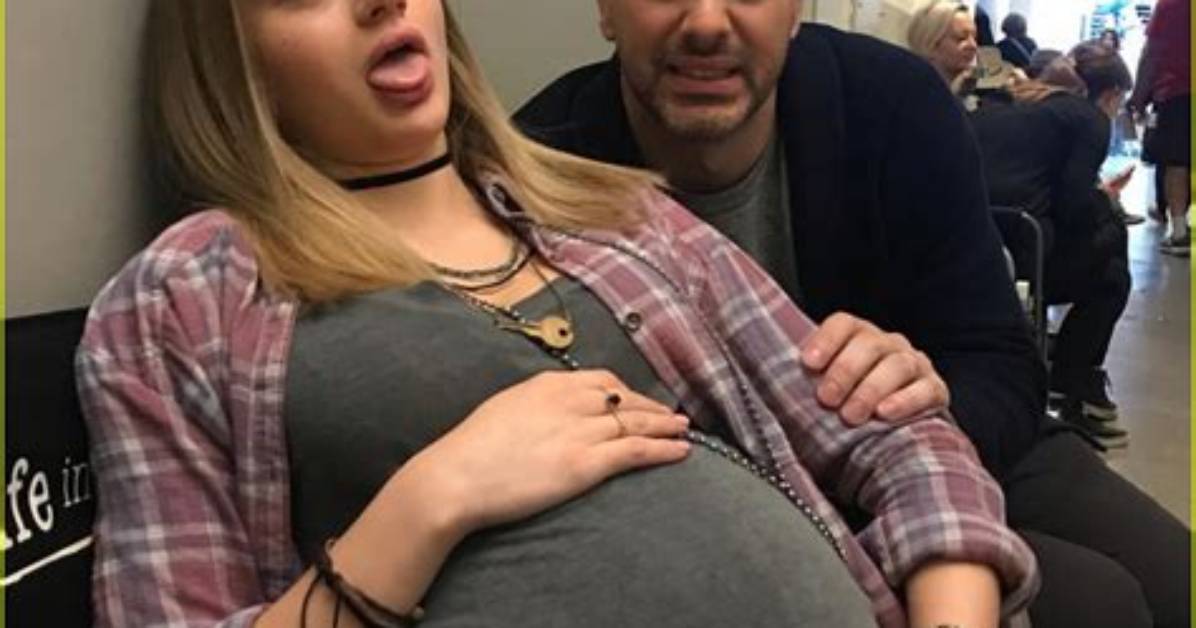 Joey King Is Baby Bumpin’ as a Pregnant Teen in ‘Life in Pieces’ – See Every Photo! | Hunter King, Joey King, Life in Pieces | Just Jared: Celebrity News and Gossip