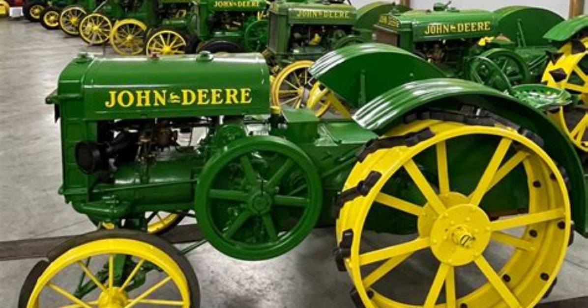 John Deere D Model Price, Specs, Review & Serial Numbers 2022