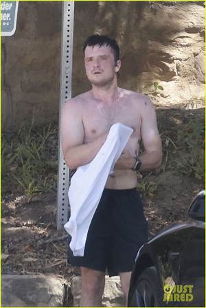 Josh Hutcherson Goes Shirtless for Run Around L. A. | Josh Hutcherson, Shirtless | Just Jared: Celebrity News and Gossip