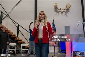 Kelly Tshibaka Is Running for Senate in Alaska, Here Is What We Know About Her Husband Niki Tshibaka