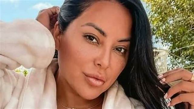 Kiara Mia Height, Weight, Net Worth, Age, Birthday, Wikipedia, Who, Nationality, Biography