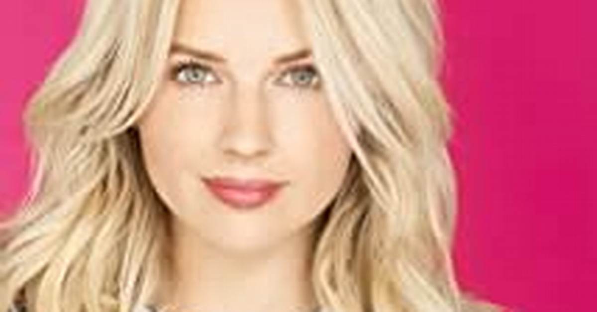 Kimberley Crossman Height, Weight, Net Worth, Age, Birthday, Wikipedia, Who, Instagram, Biography