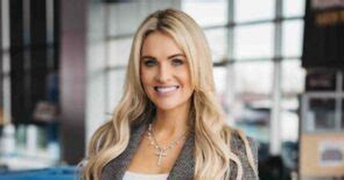 Kristen Glover Net Worth