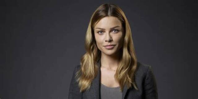 Lauren German’s Net Worth, Fact, Career, Awards, Biography & Life Story