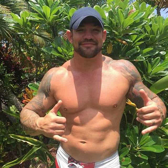 Leland Chapman Net Worth, Wife, Family, Sibling, Wiki-Bio.