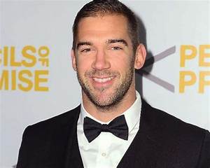 Lewis Howes Height, Weight, Net Worth, Age, Birthday, Wikipedia, Who, Instagram, Biography