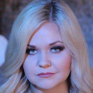 Lindsey Fitzharris Bio, Age, Height, Married, Book, Art, Reddit and Podcast