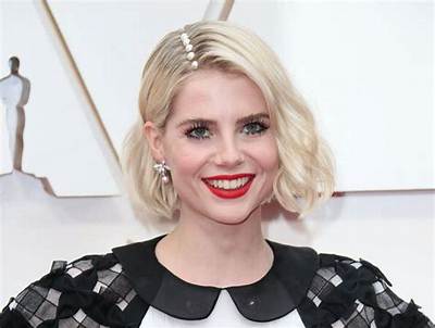 Lucy Boynton Bio, Wiki, Age, Height, Husband, Bohemian Rhapsody, Movies, and Net Worth.