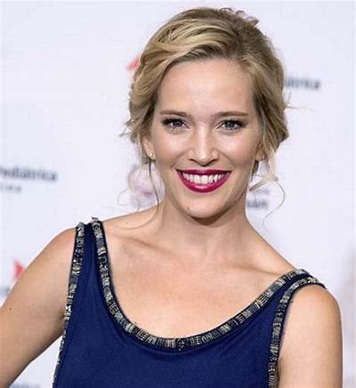 Luisana Lopilato’s Net Worth, Biography, Career, Awards, Fact and Life Story