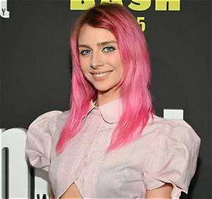 Maddie Phillips Net Worth