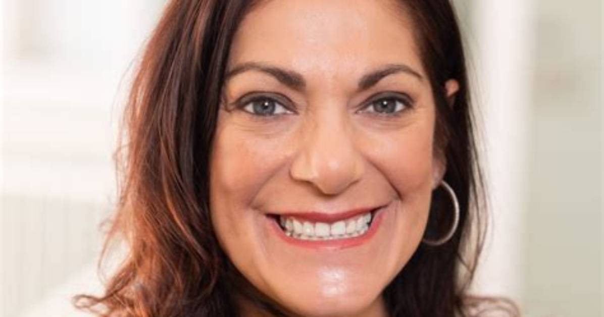 Mar%C3%Ada Gloria Gonzales Net Worth 400. Jpg