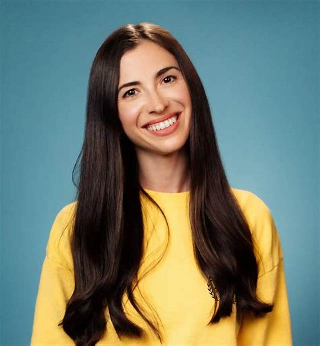 Marina Mogilko Height, Weight, Net Worth, Age, Birthday, Wikipedia, Who, Nationality, Biography