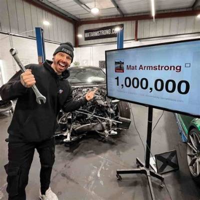 Max Armstrong Net Worth