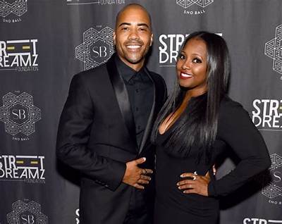 Meet Keshia Knight Pulliam Husband Brad James- Are They Pregnant? Who Is Her Baby Daddy?