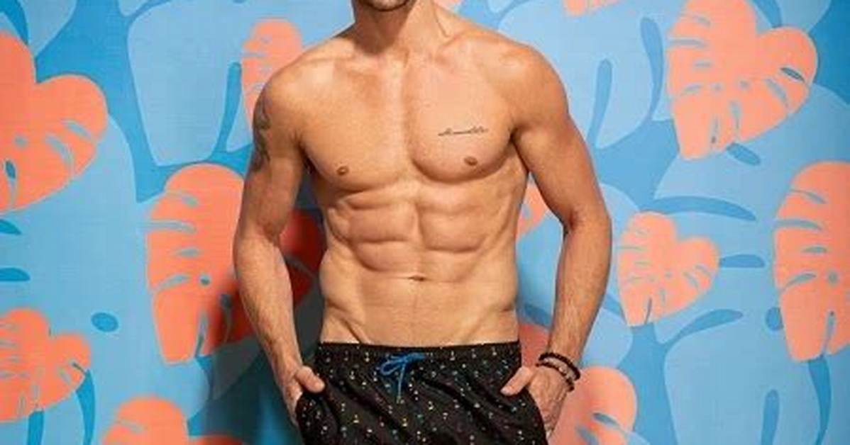 Michael Yi Age, Wiki (Love Island) Height, Family, Girlfriend, Bio Facts
