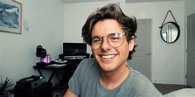 Mikey Murphy’s Age, Height, Dating, Net Worth, Wiki Bio. Gay?